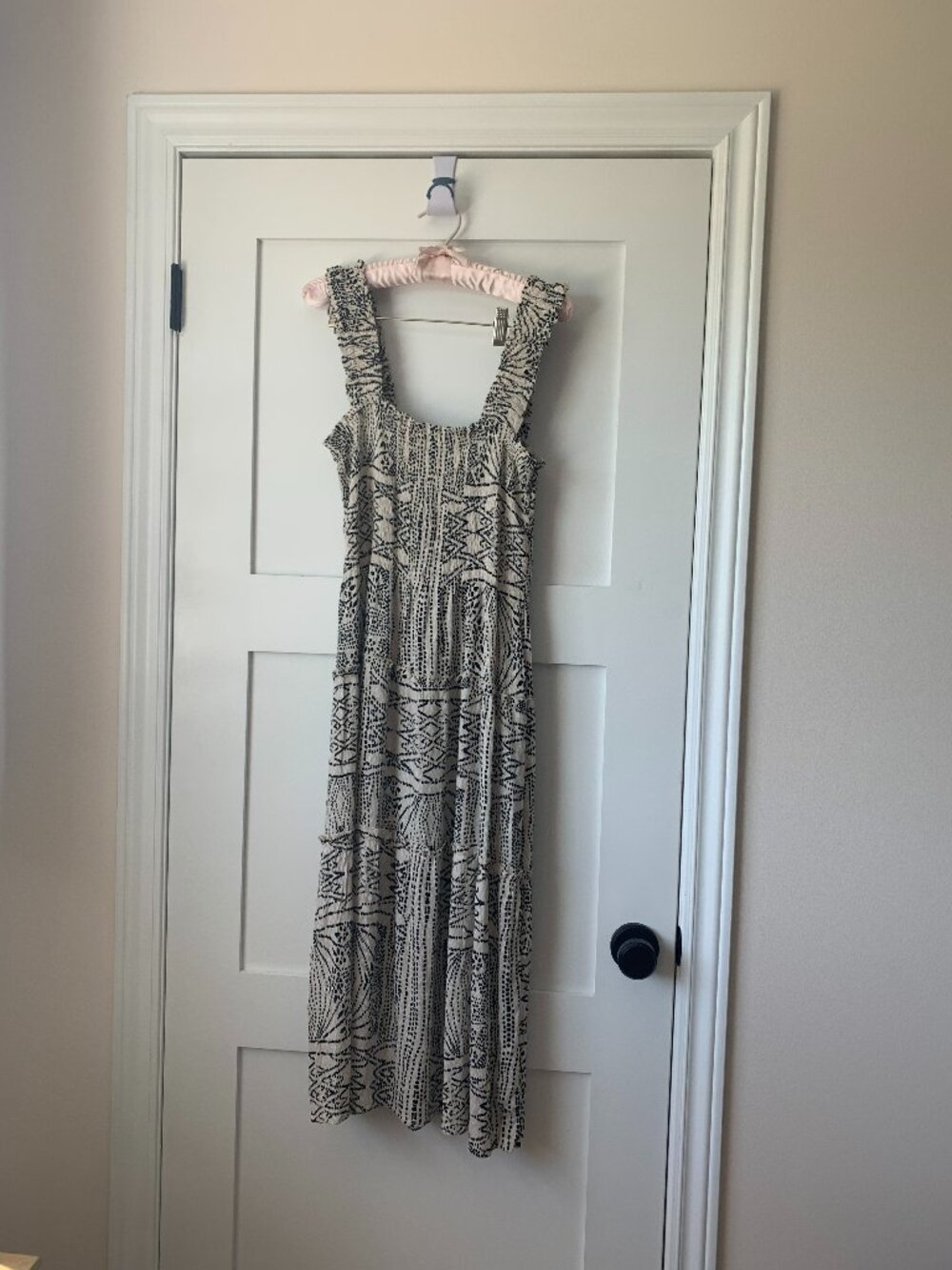 NWT Vero Moda Black and Cream Midi Sundress
